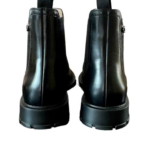 Salvatore Ferragamo Men's Black Gancini Icon Pull-on Chelsea Boots Size 11 E NEW - Picture 7 of 13